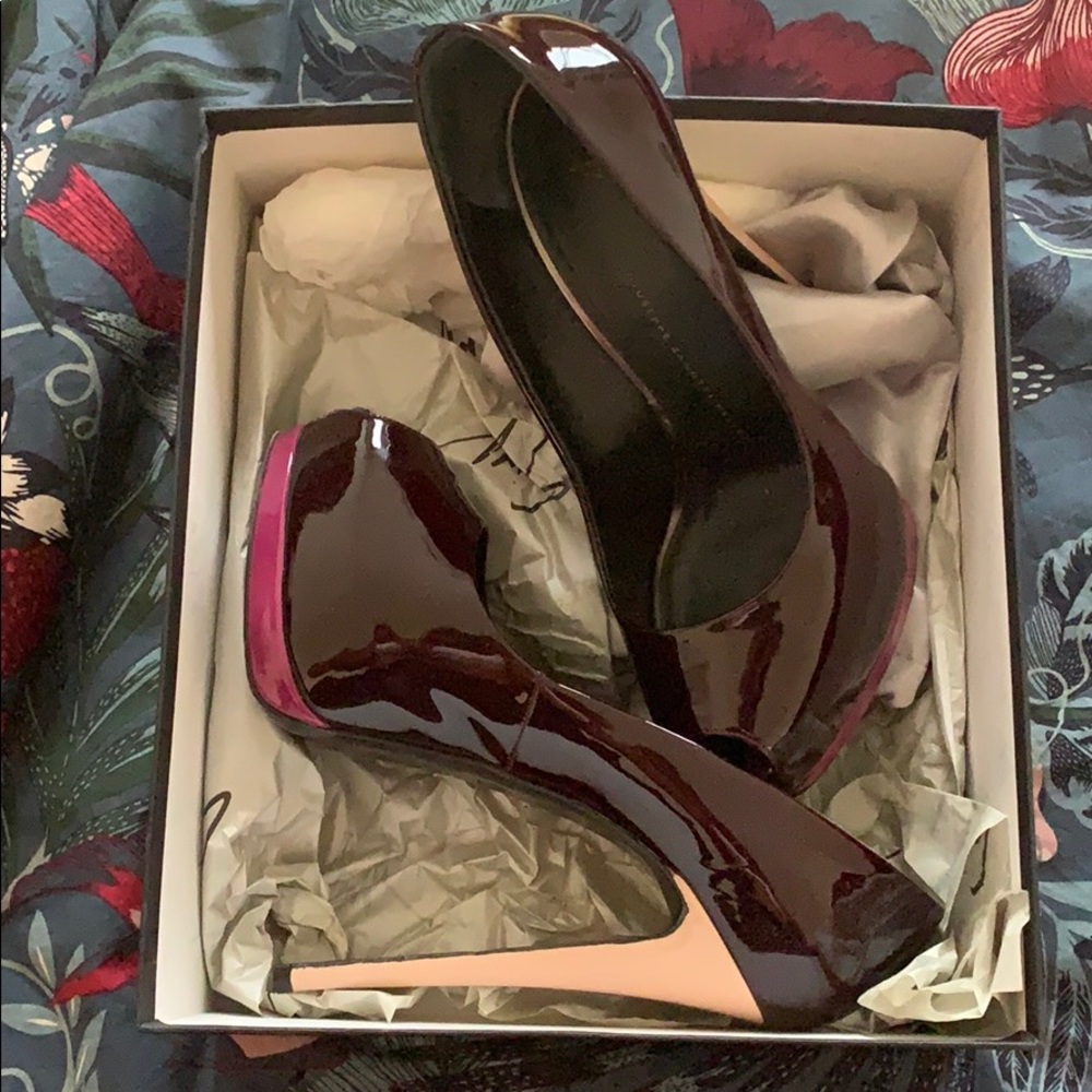 Giuseppe Zanotti Sharon Peep Toe Pumps